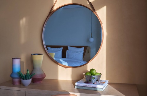 Jumeirah Village Triangle Hotel | Novotel Jumeirah Village Triangle