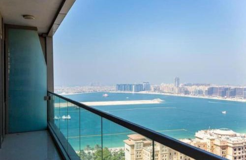 Al Sufouh 2 Apartment | Ocean Heights - Spacious 1 Bedroom with Sea View & Free Parking