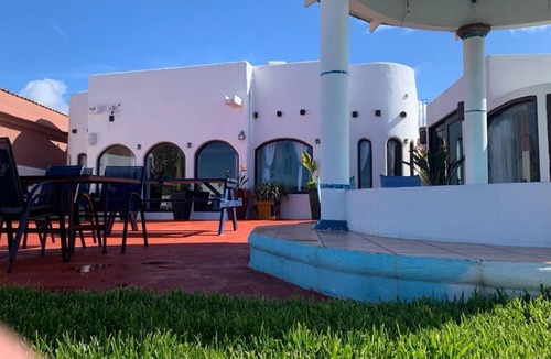 Primo Tapia Villa | Oceanfront Villa - Birthdays, Weddings & Events. Private pool, jacuzzi & Chef