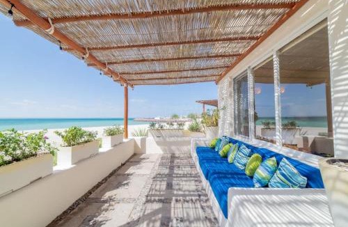 La Paz Villa | Oceanfront Villa Nautilus with Beach Club Access