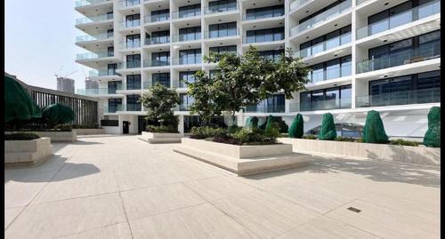 Business Bay Apartment | One Bed - Burj View at Business Bay