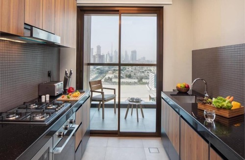 Al Mankhool House | One Bedroom Apartment Near Gymnation Bur Dubai By Luxury Bookings
