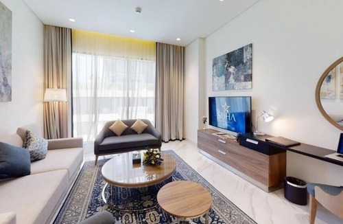 Al Mankhool Apartment | One Bedroom Apartment Near Sharaf Dg Metro By E R