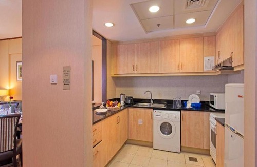 Discovery Gardens Apartment | One Bedroom Apartment Near Gardens Metro By Luxury Bookings AB