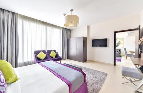Trade Center Apartment | One Bedroom Apartment On SZR Near Wtc Metro By Luxury Bookings