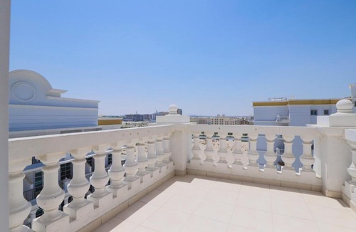 Dubai Production City Apartment | OYO Home 252 1BHK Qasr Sabah 3 IMPZ