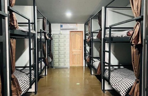 Pai House | Pai circus hostel