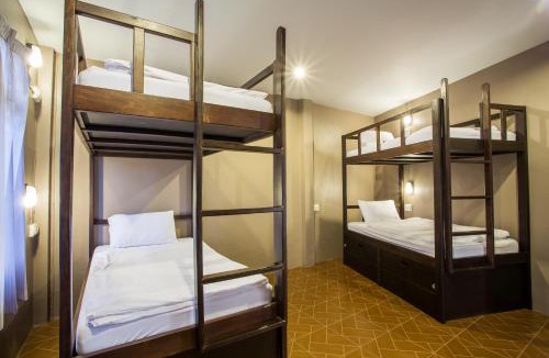 Downtown Krabi Hostel | Pak-Up Hostel