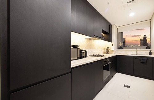 Downtown Dubai Apartment | Panoramic Burj view, Infinity pool, Luxury 2 Bedroom