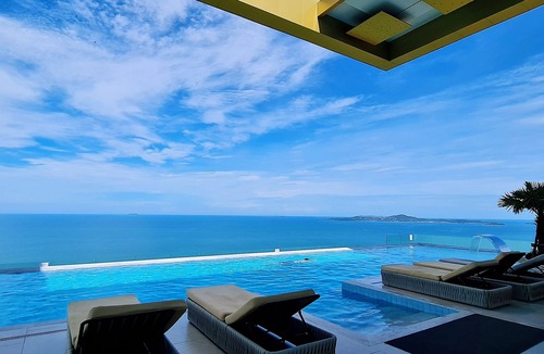 Na Kluea Condo | Pattaya Seaview Beachfront Skypool Copacabana Jomtien Condo