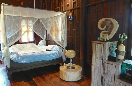 Nong Chok Resort | Peaceful Traditional Thai Wood House Experience w/Garden