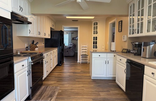 Okeechobee House | Pleasant 3-bedroom 2 bath house with AC in charming Okeechobee Florida