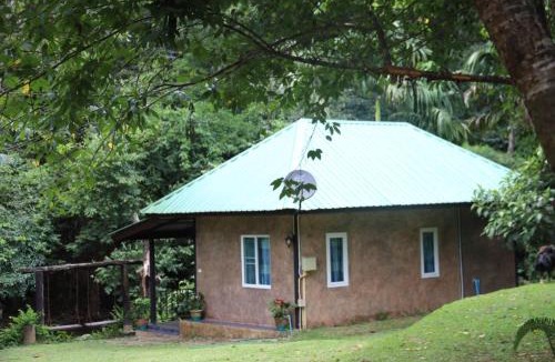Ban Luang House | Ploy&Praew House 1