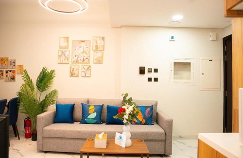 Abu Dhabi Apartment | Prime 1BR by Central Stay Near Cleveland