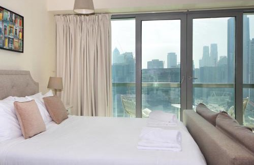 Downtown Dubai Apartment | Prime Retreats - Downtown Dubai