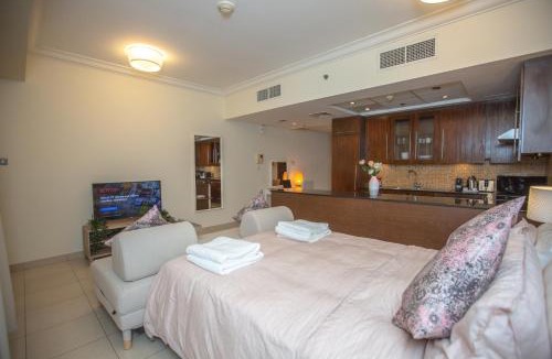 Downtown Dubai Apartment | Prime Retreats - Downtown Dubai