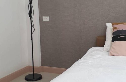 Bang Pla Soi Apartment | Prinya House