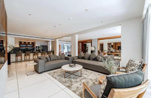 Cherngtalay Apartment | Private Pool Residence at Surin Beach