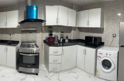 Al Barsha Apartment | Private room available in Arjan.