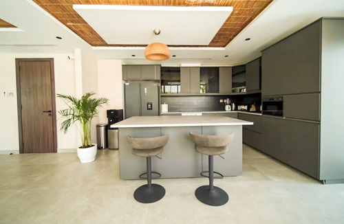 Al Barsha 1 Villa | Private villa with pool
