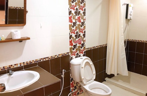 Huay Kaew Hotel | Puwanon Place