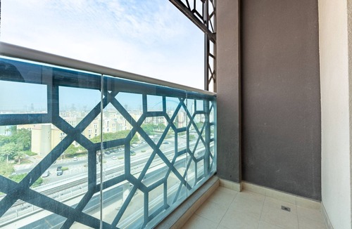 Discovery Gardens Apartment | Quick Metro Access 2BR,Short 15-Minute Drive to Ibn Battuta Mall