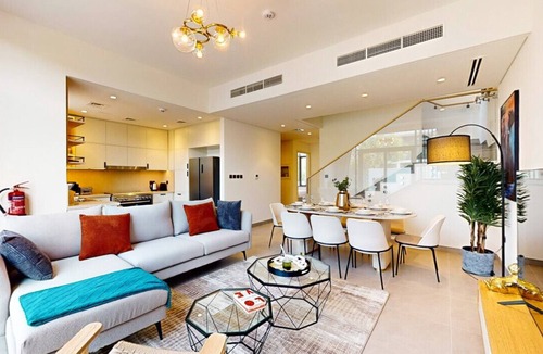 Dubai House | R3 Ruba Arabian Ranches III