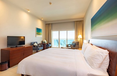 Al Kubus Hotel | Radisson Blu Resort, Fujairah