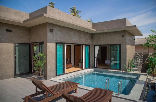 Ban Khlong Haeng Villa | Raksa Private Pool Villa