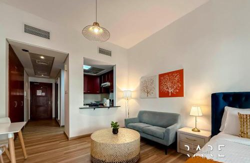 Discovery Gardens Apartment | Rare Holiday Homes - Mediterranean Cluster - Near Ibn Battuta Mall - Discovery Garden - Building# Med 49 - R213