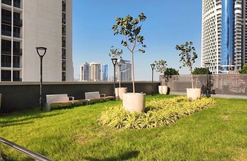 Business Bay Apartment | Regal Living 3B City View King size Bed