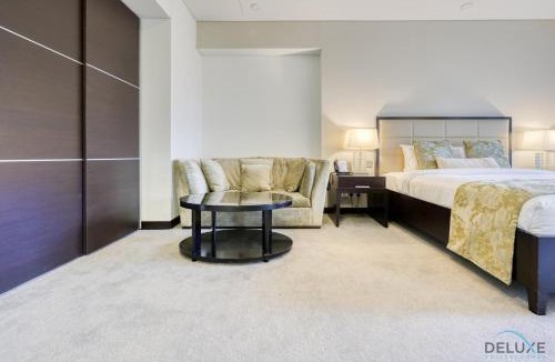 Dubai Marina Apartment | Regal Studio at The Address Residences Dubai Marina by Deluxe Holiday Homes