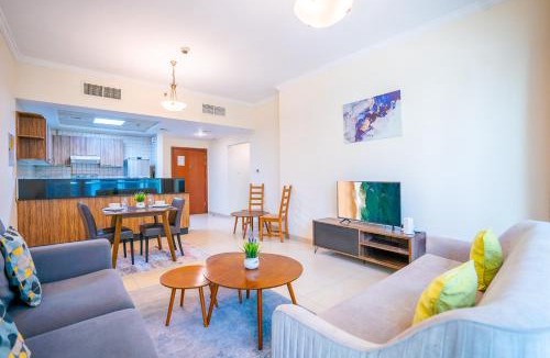 Downtown Dubai Apartment | RH- Prime Location, Modern 01BR, Walk away from Dubai Mall & Burj Khalifa