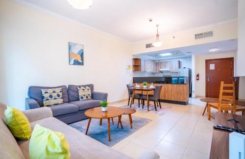 Downtown Dubai Apartment | RH- Prime Location, Modern 01BR, Walk away from Dubai Mall & Burj Khalifa