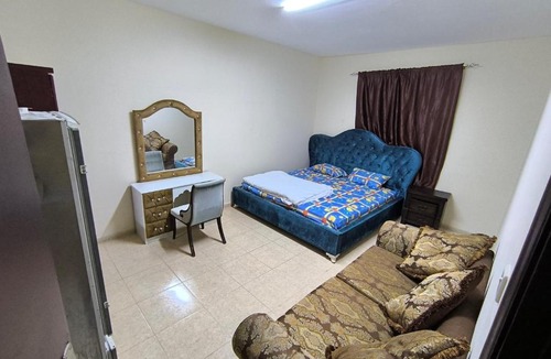 Al Qasimia House | Rooms opposite mega mall in telephone shops roundabout flat no 203