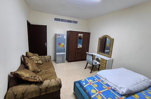Al Qasimia House | Rooms opposite mega mall in telephone shops roundabout flat no 203