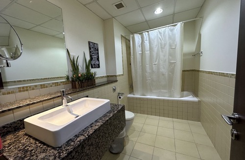Jumeirah Beach Residence Hostel | Route 66 Beach Hostel