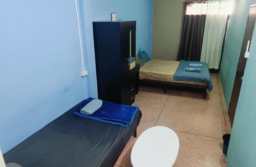 Talat Yot Hostel | RoXx Social Hostel