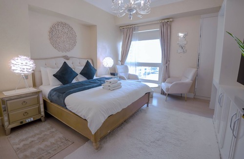 Jumeirah Beach Residence Hostel | ROYAL BEACH RESIDENCES