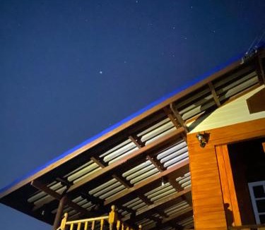 Ratchaburi House | Royal mountain field (บ้านทุ่งเขาหลวง ราชบุรี)