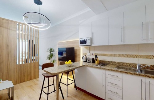 Jumeirah Lake Towers Apartment | Saba Tower 3 - Elegant Studio