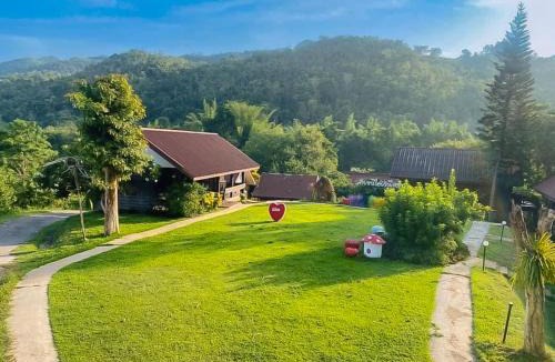 Lat Ya Hotel | Saitharn Iyara Resort