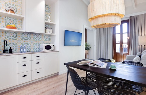 Cort Apartment | Samaritana Suites