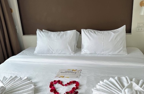 Thong Sala Hotel | SANDB Hotel