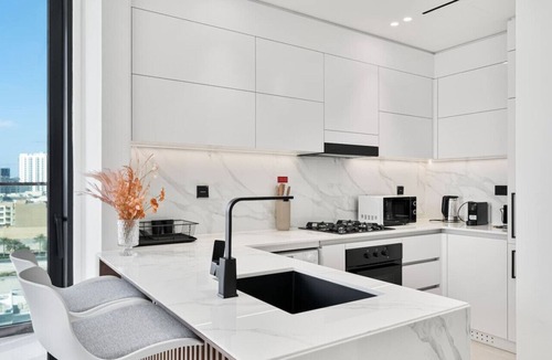 Dubai Sports City Apartment | Savis Home-Enjoy the City Skyline View