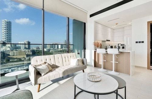 Dubai Sports City Apartment | Savis Home-Enjoy the City Skyline View