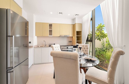 Dubai Villa | Serene 4BR Villa With Private Outdoor Area and Balcony
