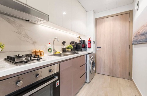 Nad Al Sheba Apartment | Serene Dubai Studio Abode