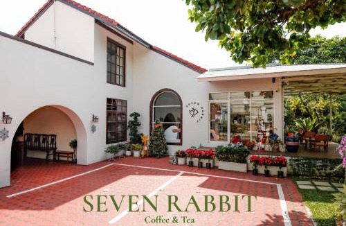 Suan Luang House | Seven Rabbit House