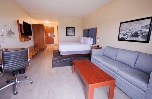 Sebring Hotel | SEVEN Sebring Raceway Hotel